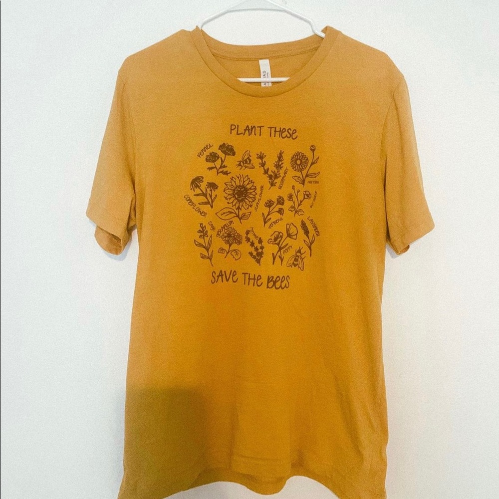 save the bees yellow oversized tee!!